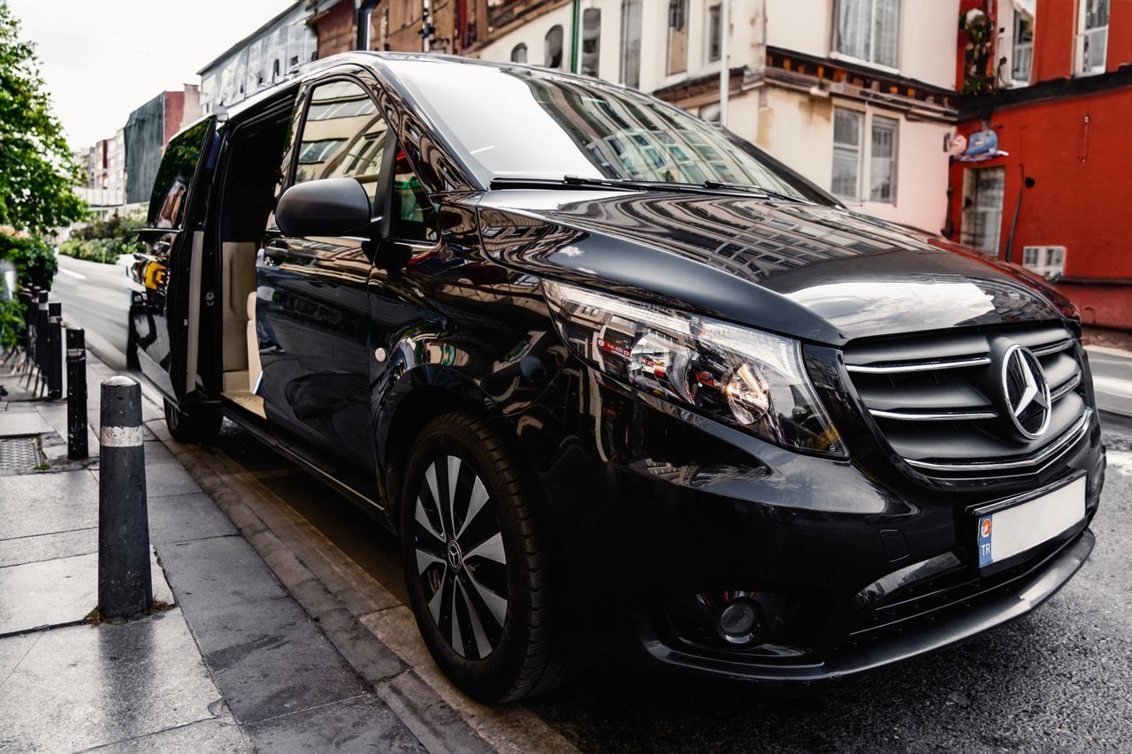 Mercedes Vito VIP havalimanı transfer aracı